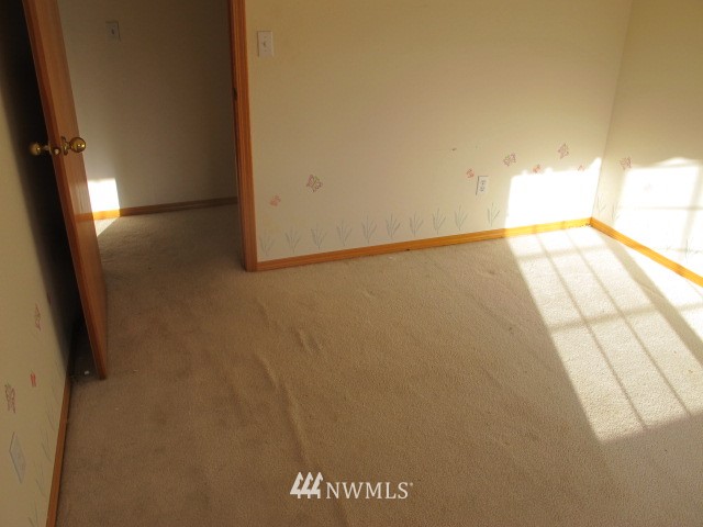 8903 Johnson Point Road Northeast Olympia, WA 98516 - Photo 12 of 17 Gallery Image 12