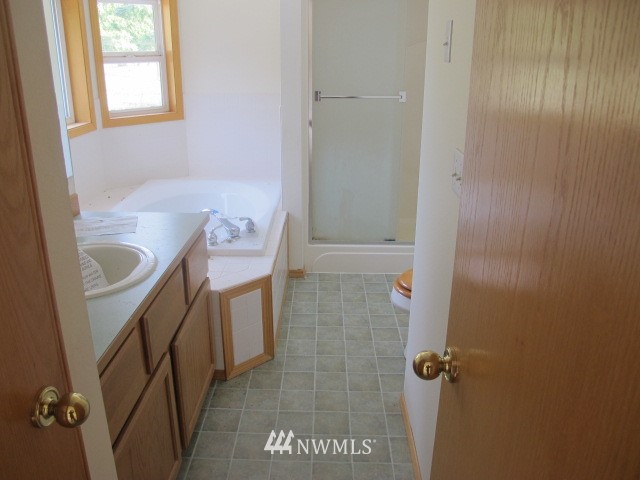 8903 Johnson Point Road Northeast Olympia, WA 98516 - Photo 10 of 17 Gallery Image 10
