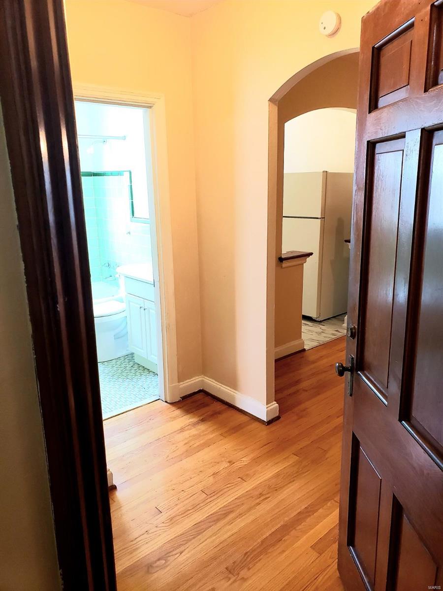 6926 Natural Bridge Road St. Louis, MO 63121 - Photo 8 of 11