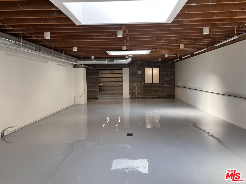 3751 South Robertson Boulevard Culver City, CA 90232 - Photo 3 of 7 a view of a projector room