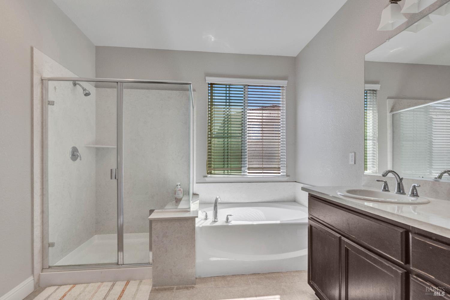 2861 Rio Seco Drive Bay Point, CA 94565 - Photo 27 of 45