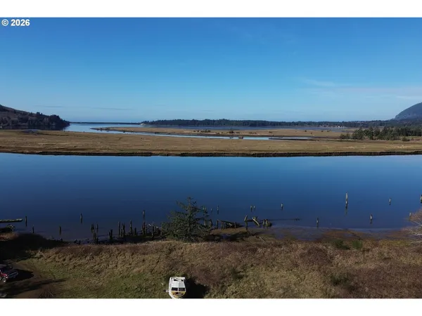 $350,000 | 95 Nehalem Boulevard, Wheeler, OR 97147