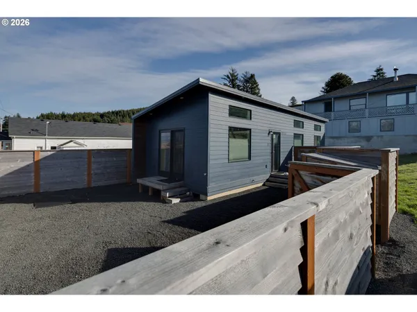 $350,000 | 95 Nehalem Boulevard, Wheeler, OR 97147