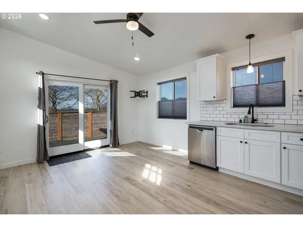 $350,000 | 95 Nehalem Boulevard, Wheeler, OR 97147