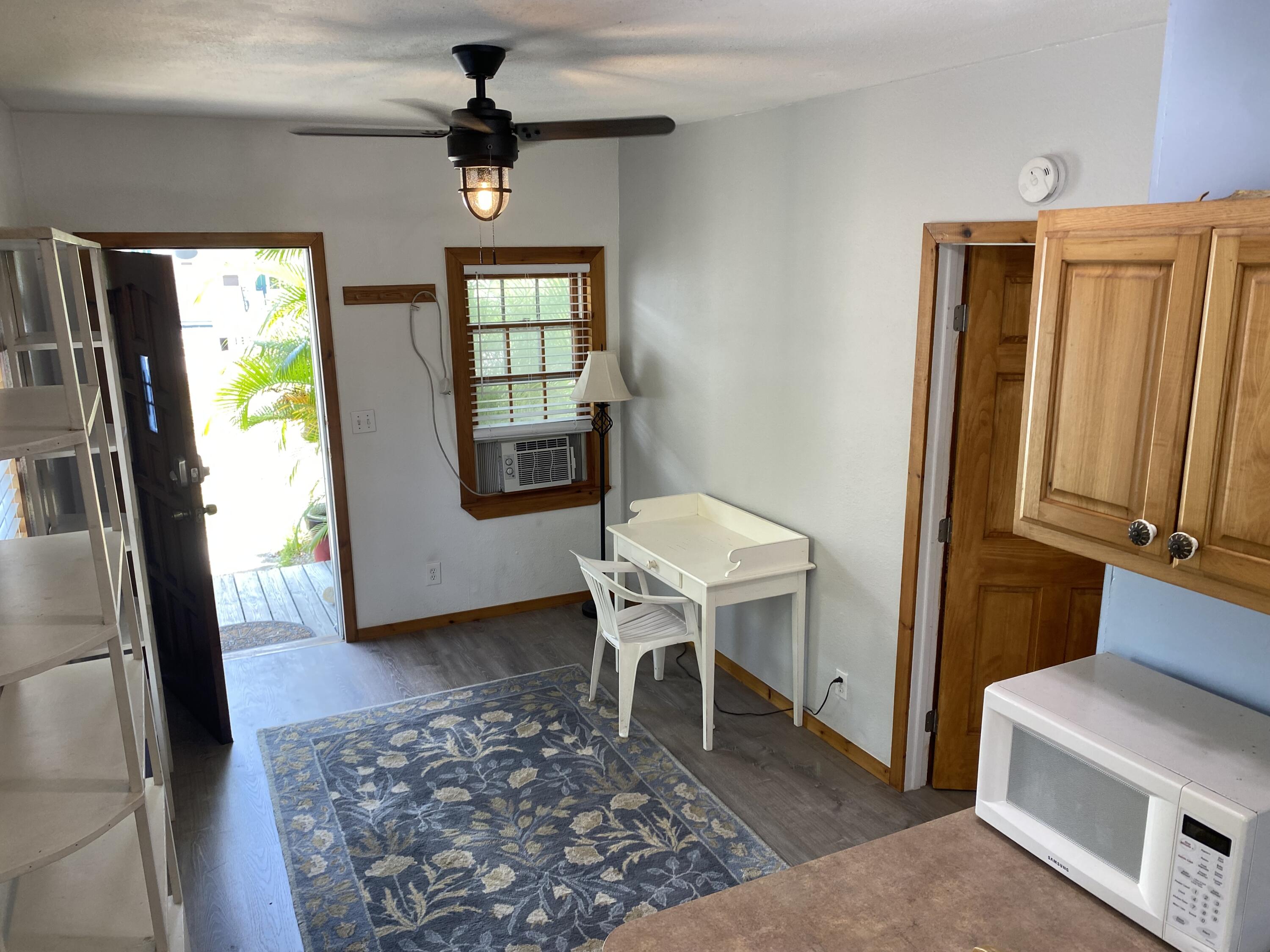 1120 Elgin Lane, Unit B Key West, FL 33040 - Photo 4 of 11 IMG_5894