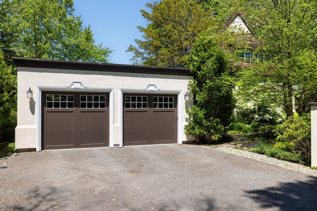 55 Penniman Road Brookline, MA 02445 - Photo 23 of 26