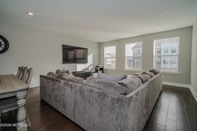 $749,900 | 53 Mariveles Way, Tinton Falls, NJ 07724