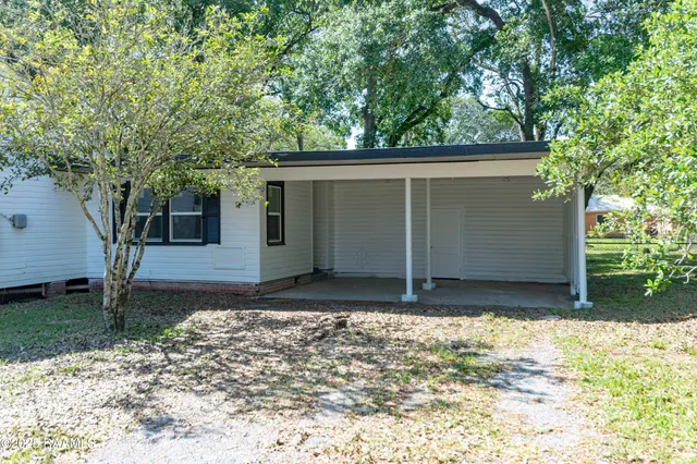 $189,900 | 418 Birch Street, New Iberia, LA 70563