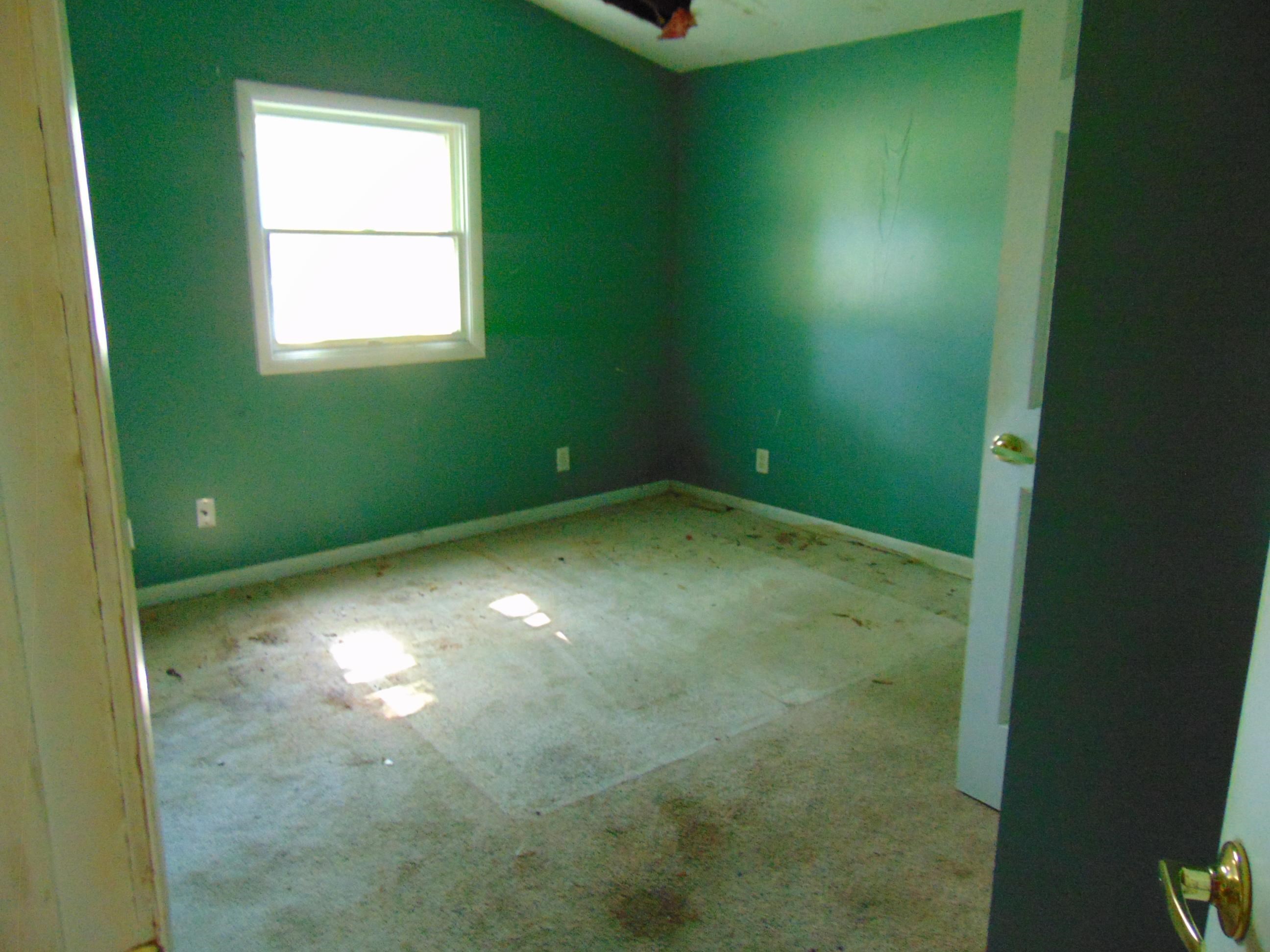 4052 South Shepherd Road Mount Pleasant, MI 48858 - Photo 11 of 15 1938650-042562b7-d2c0-456a-8e59-2c9ed4dbfa9d.JPG
