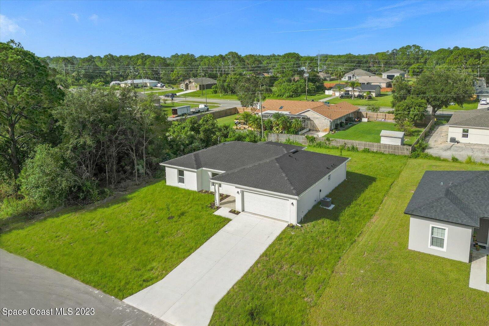 290 San Remo Road Southwest Palm Bay, FL 32908 - Photo 2 of 24 02-290 San Remo Rd SW (01)
