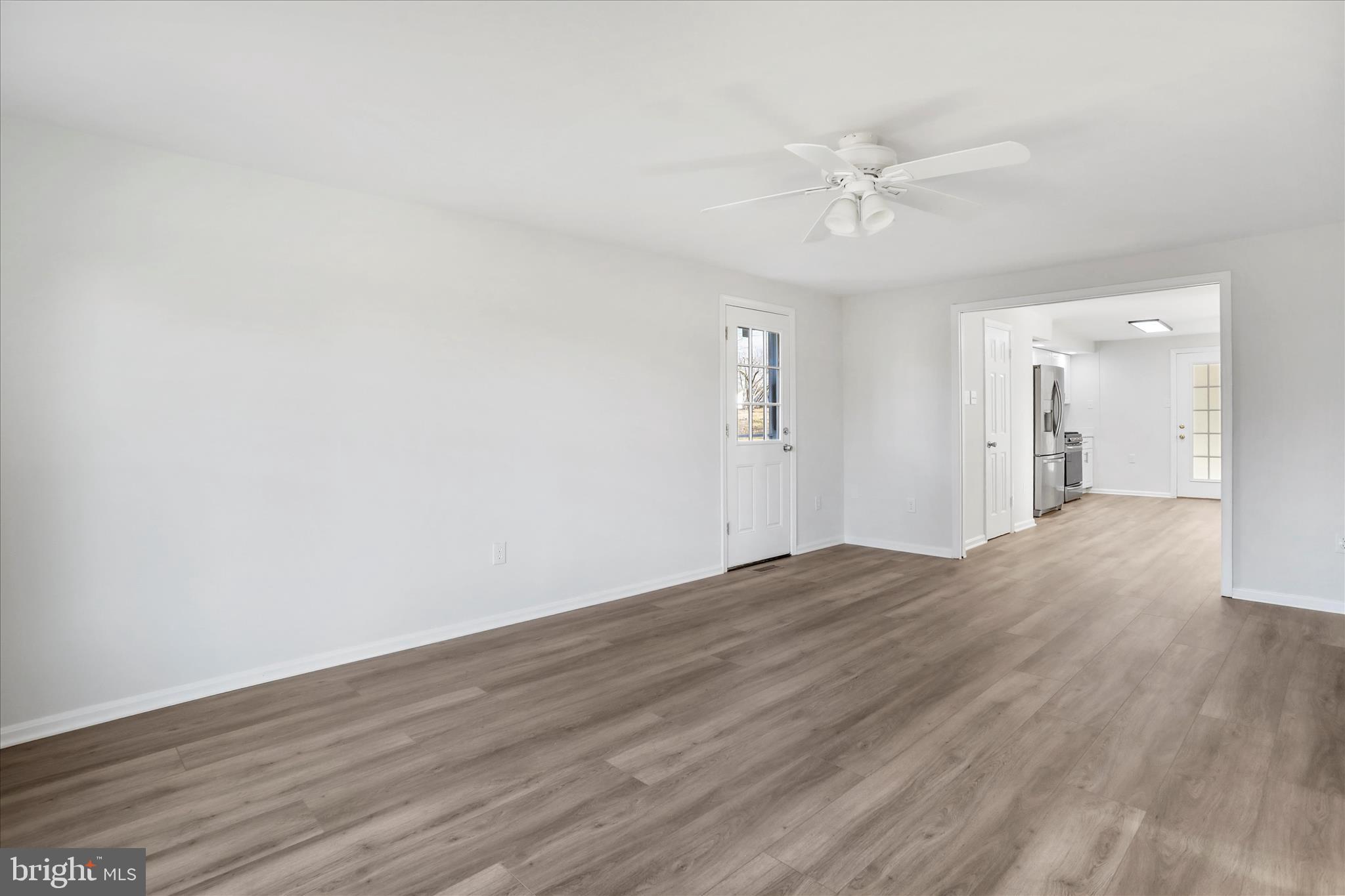 9653 Old Wellington Road Manassas, VA 20110 - Photo 3 of 47