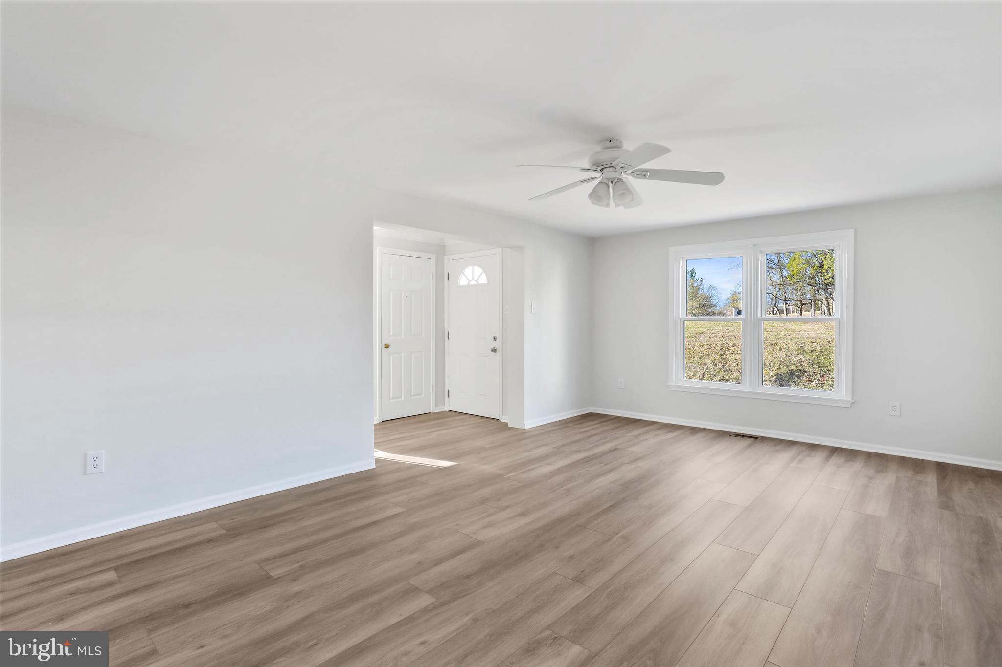 9653 Old Wellington Road Manassas, VA 20110 - Photo 5 of 47