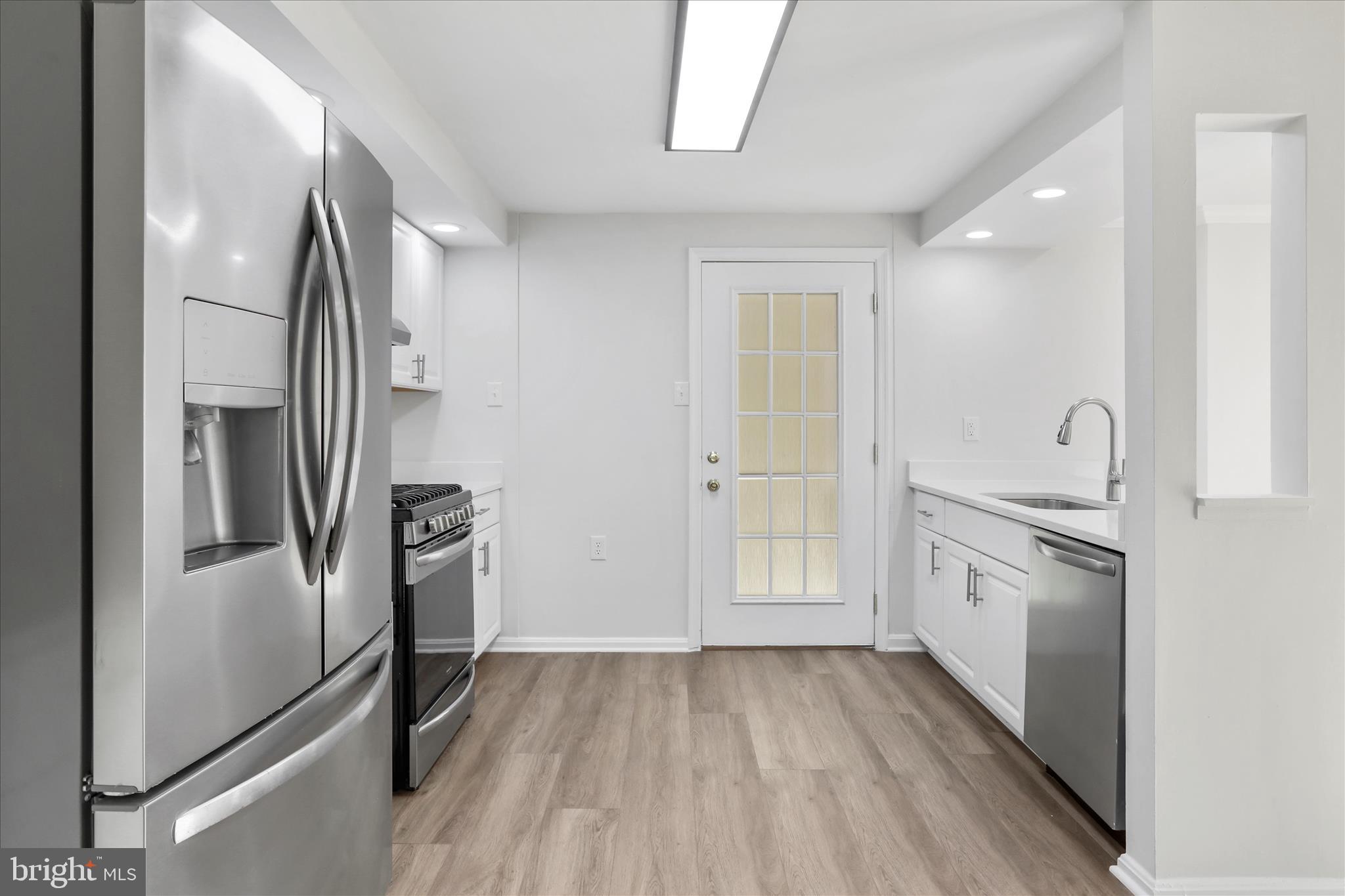 9653 Old Wellington Road Manassas, VA 20110 - Photo 7 of 47