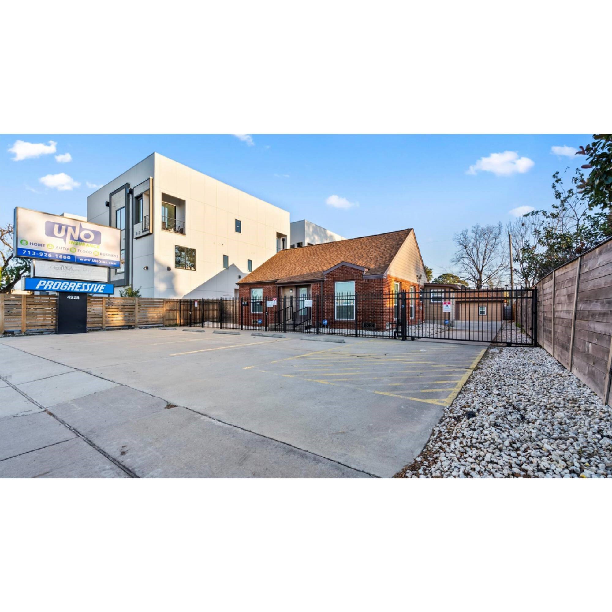 4928 Old Spanish Trail Houston, TX 77021 - Photo 1 of 11