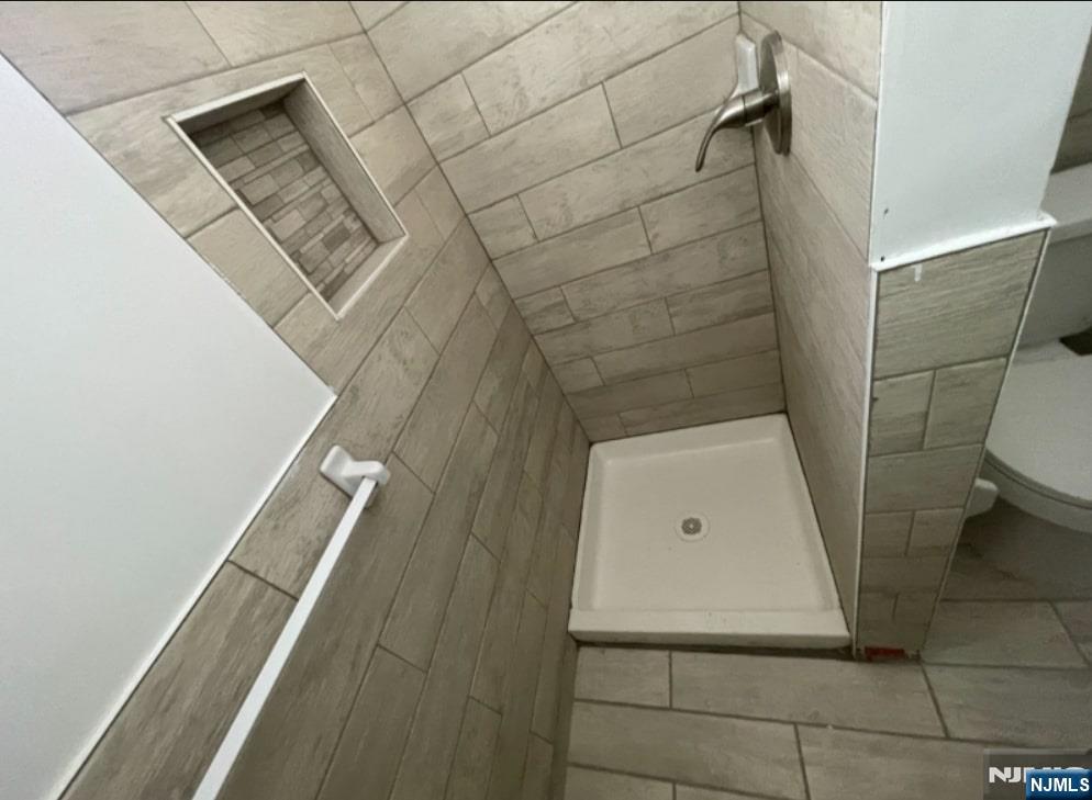 421-423 Leslie Street, Unit 1L Newark, NJ 07112 - Photo 13 of 14