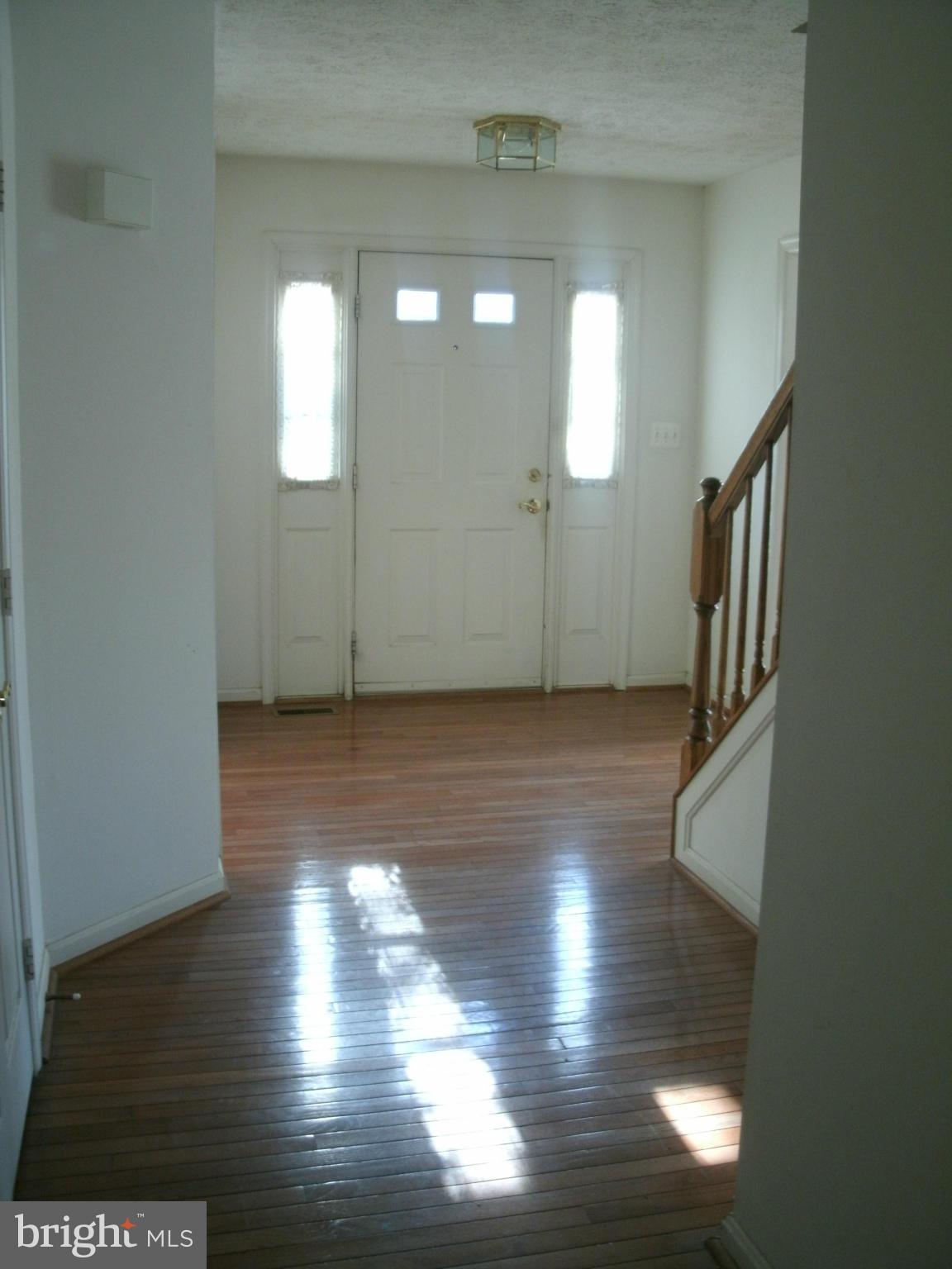 9801 Bald Hill Road Bowie, MD 20721 - Photo 4 of 10 Interior (General)