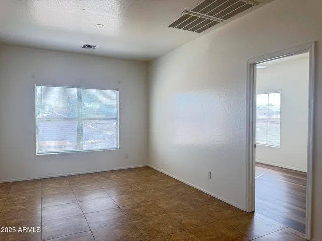 $1,899 | 33433 North Madison Way Drive, San Tan Valley, AZ 85144