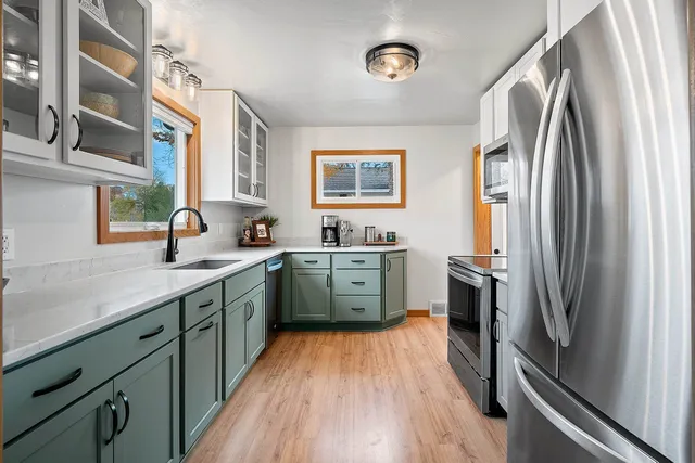 $499,900 | 9355 North Kelly Lake Road, Suring, WI 54174