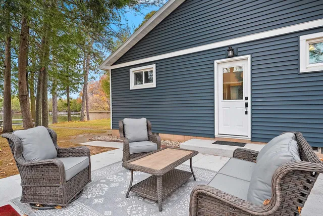 $499,900 | 9355 North Kelly Lake Road, Suring, WI 54174