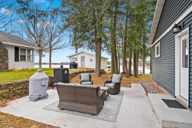 $499,900 | 9355 North Kelly Lake Road, Suring, WI 54174