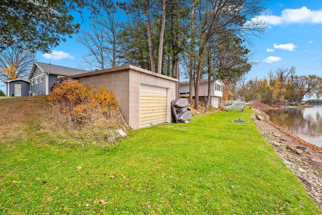 $499,900 | 9355 North Kelly Lake Road, Suring, WI 54174