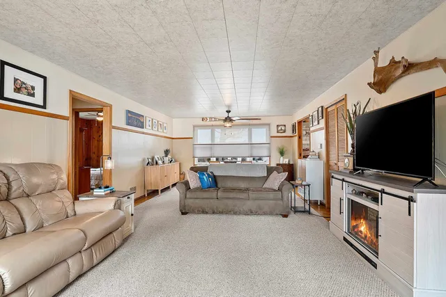 $499,900 | 9355 North Kelly Lake Road, Suring, WI 54174