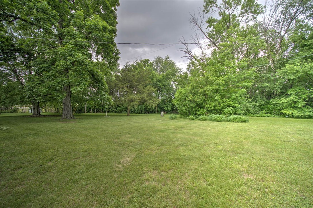 226 Hickorywood Drive Decatur, IL 62526 - Photo 19 of 20 Gallery Image 19