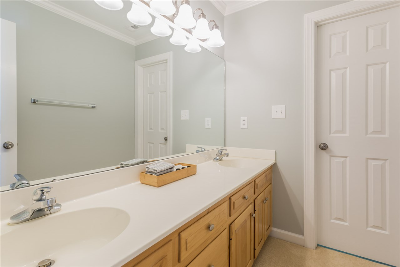 10008 Quillstone Court Raleigh, NC 27613 - Photo 16 of 25 Photo 16
