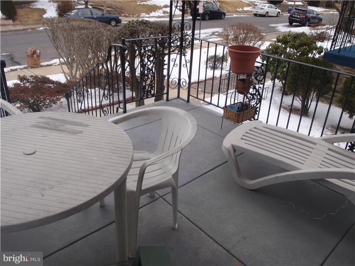 518 Holly Road Yeadon, PA 19050 - Photo 3 of 25 Patio