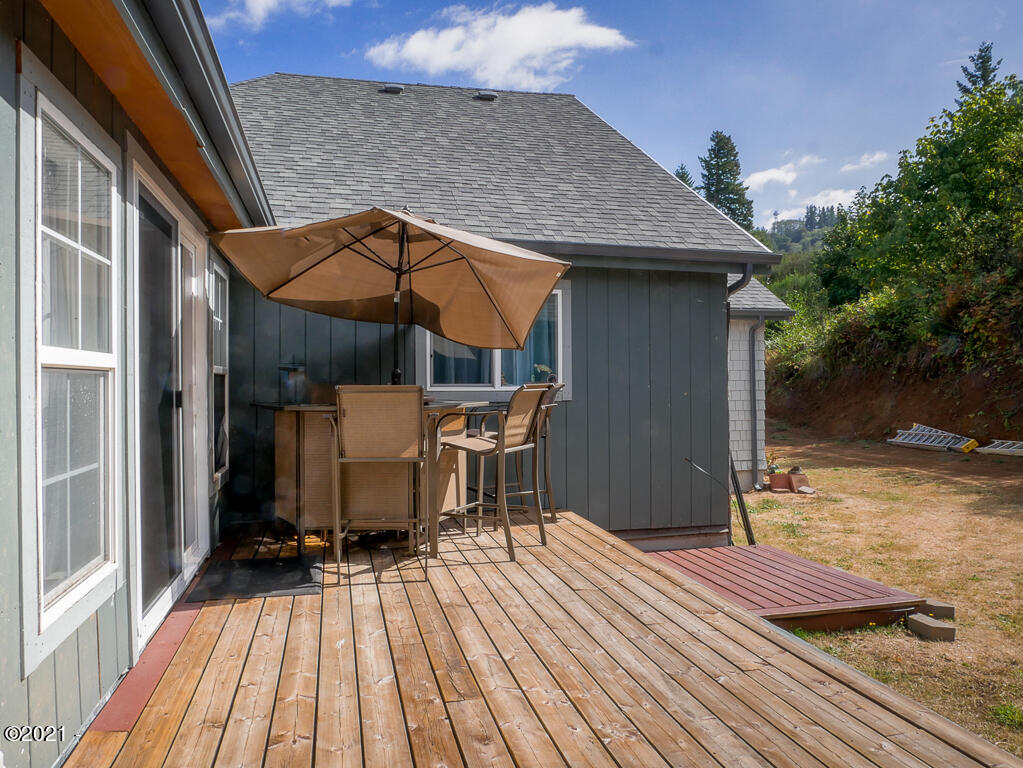1550 Southeast Chedester Road Toledo, OR 97391 - Photo 25 of 31 1550 SE Chedester Rd Toledo OR 97391