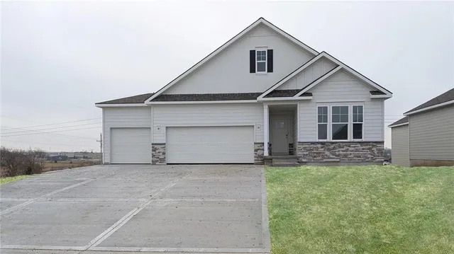 $495,990 | 20765 West 188th Terrace, Spring Hill, KS 66083