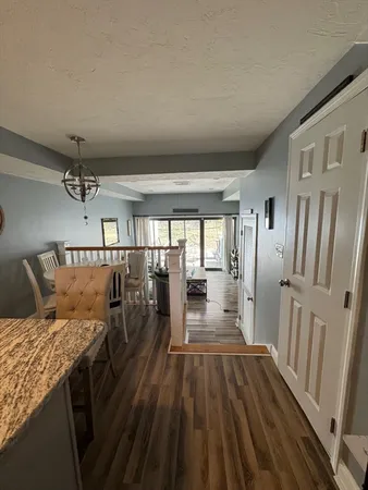 $2,600 | 326 Sterling Street, Unit C4, West Boylston, MA 01583