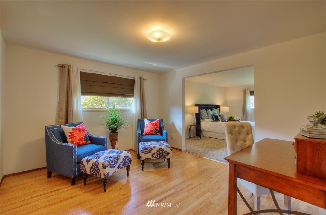 17819 110th Avenue Southeast Renton, WA 98055 - Photo 17 of 25 Gallery Image 17