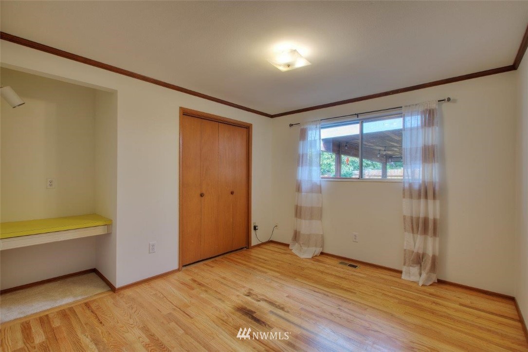17819 110th Avenue Southeast Renton, WA 98055 - Photo 19 of 25 Gallery Image 19