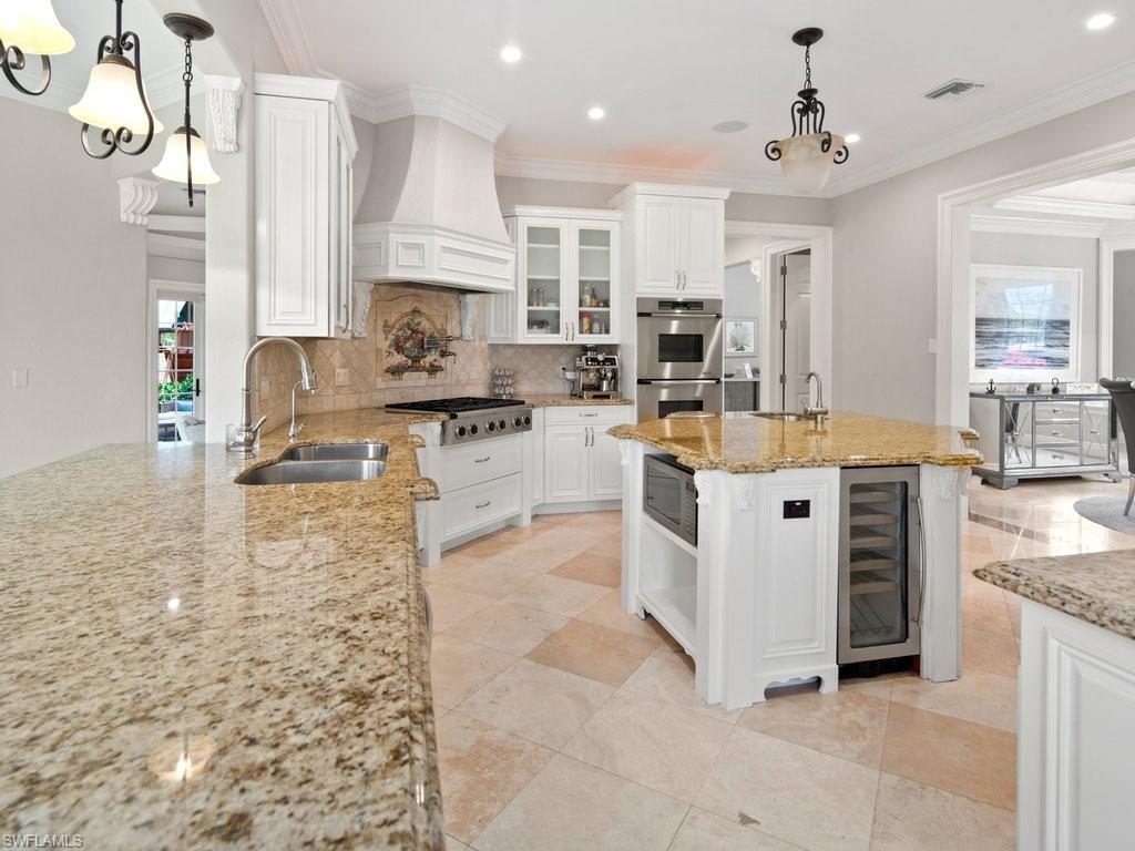 540 Ridge Drive Naples, FL 34108 - Photo 13 of 35 Gallery Image 13