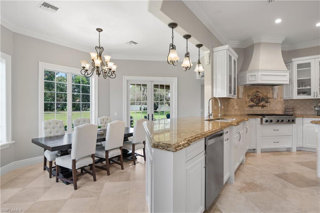 540 Ridge Drive Naples, FL 34108 - Photo 14 of 35 Gallery Image 14