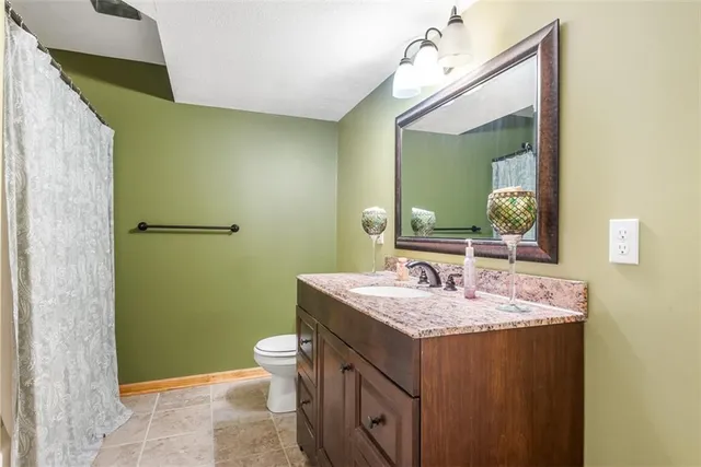 $379,000 | 29612 West 184th Street, Gardner, KS 66030