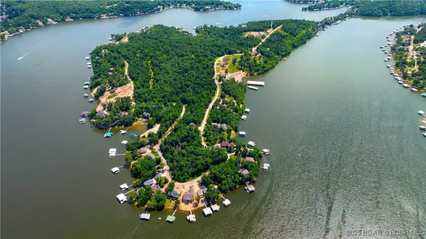 $200,000 | Lot 4 Whispering Duck, Roach, MO 65787