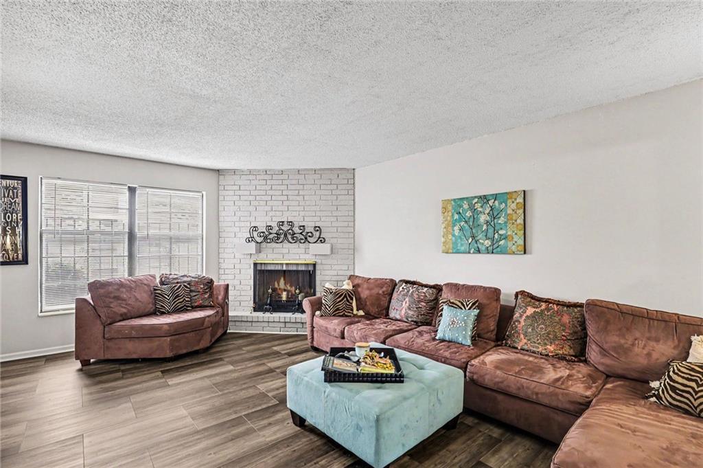 111 West Bannister Road, Unit 2 Kansas City, MO 64114 - Photo 3 of 29