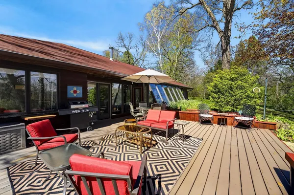 $775,000 | 5765 Mill Road, Dodgeville, WI 53533