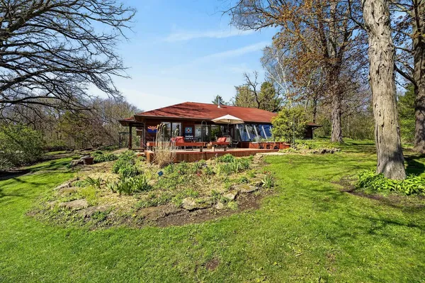 $775,000 | 5765 Mill Road, Dodgeville, WI 53533