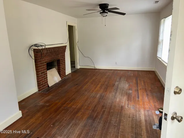 $1,000 | 2608 Jackson Drive, Greenville, NC 27858