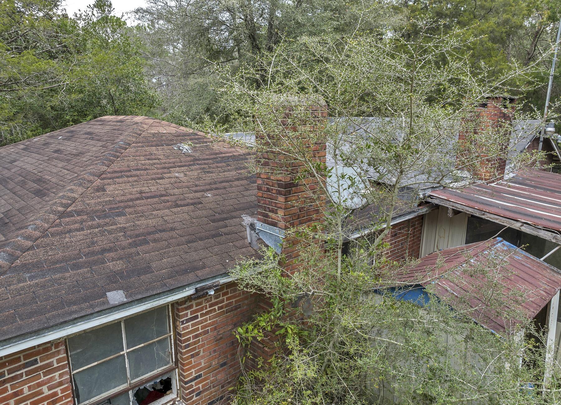 477 Bear Head Road DeFuniak Springs, FL 32435 - Photo 5 of 29 DJI_0109