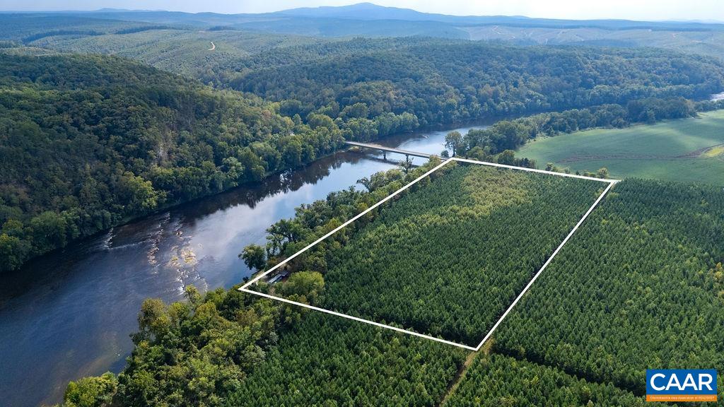 Tbd James River Road Wingina, VA 24599 - Photo 3 of 33 a view of a backyard