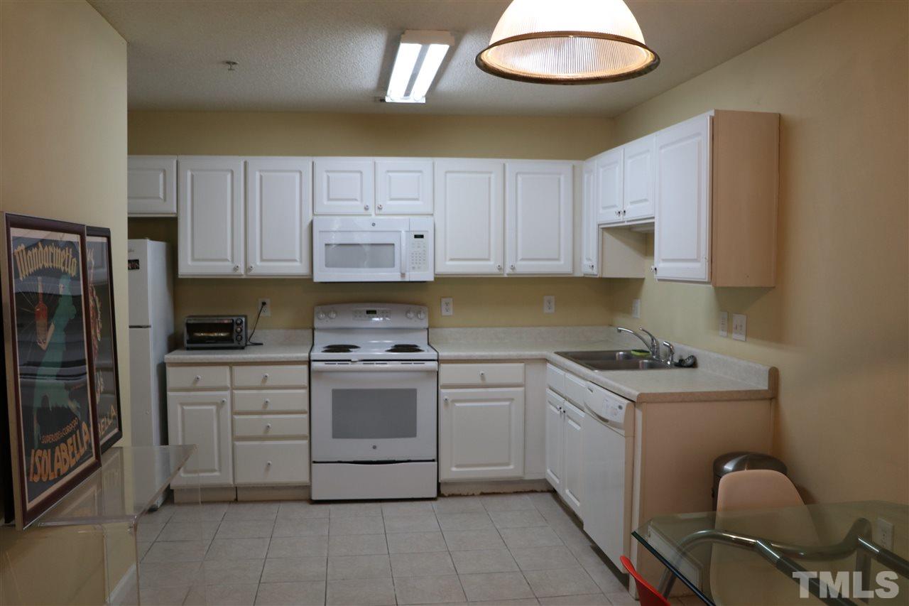 2520 Friedland Place, Unit 103 Raleigh, NC 27617 - Photo 3 of 13