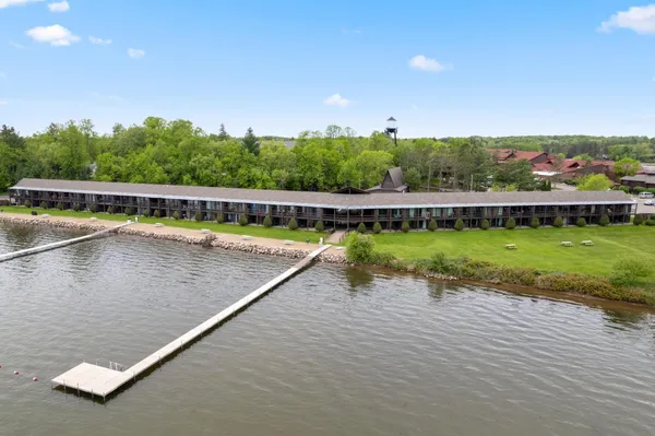 $215,000 | 9201 Breezy Point Drive, Unit 103, Breezy Point, MN 56472