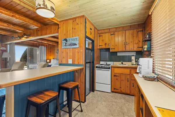 $215,000 | 9201 Breezy Point Drive, Unit 103, Breezy Point, MN 56472