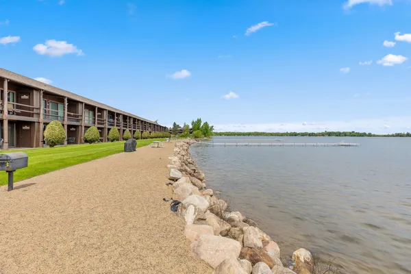 $215,000 | 9201 Breezy Point Drive, Unit 103, Breezy Point, MN 56472