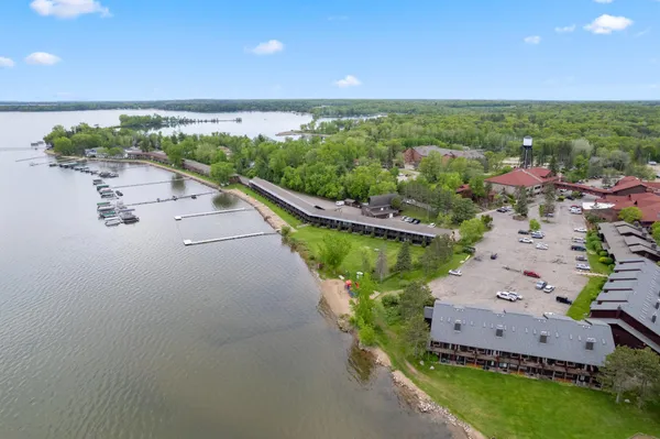 $215,000 | 9201 Breezy Point Drive, Unit 103, Breezy Point, MN 56472