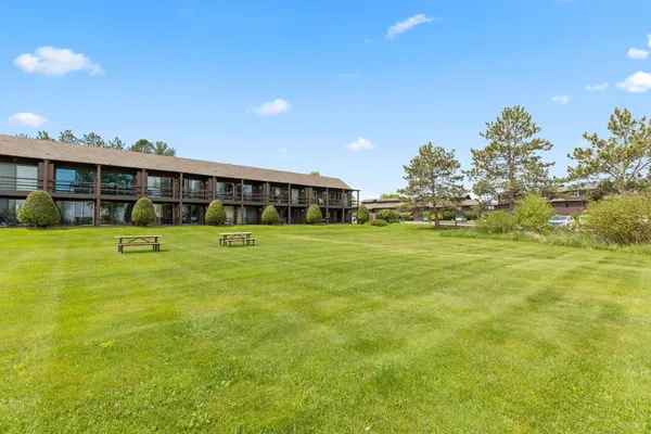 $215,000 | 9201 Breezy Point Drive, Unit 103, Breezy Point, MN 56472